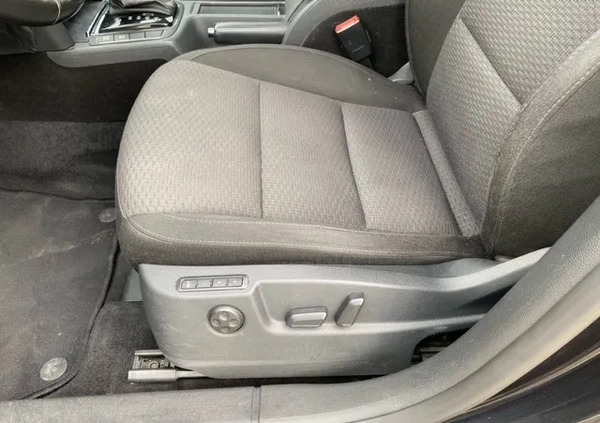 Skoda Superb cena 38500 przebieg: 303000, rok produkcji 2012 z Krotoszyn małe 137